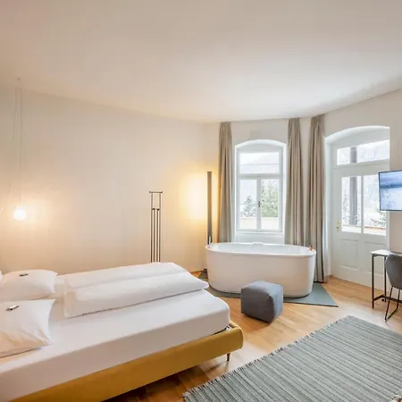 Waldkonigin Hotel