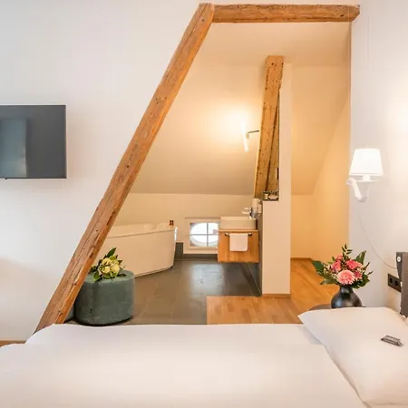 Waldkoenigin Hotel 4*