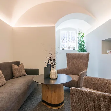 Waldkonigin Hotel 4*