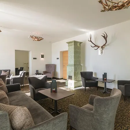 Hotel Waldkonigin 4*